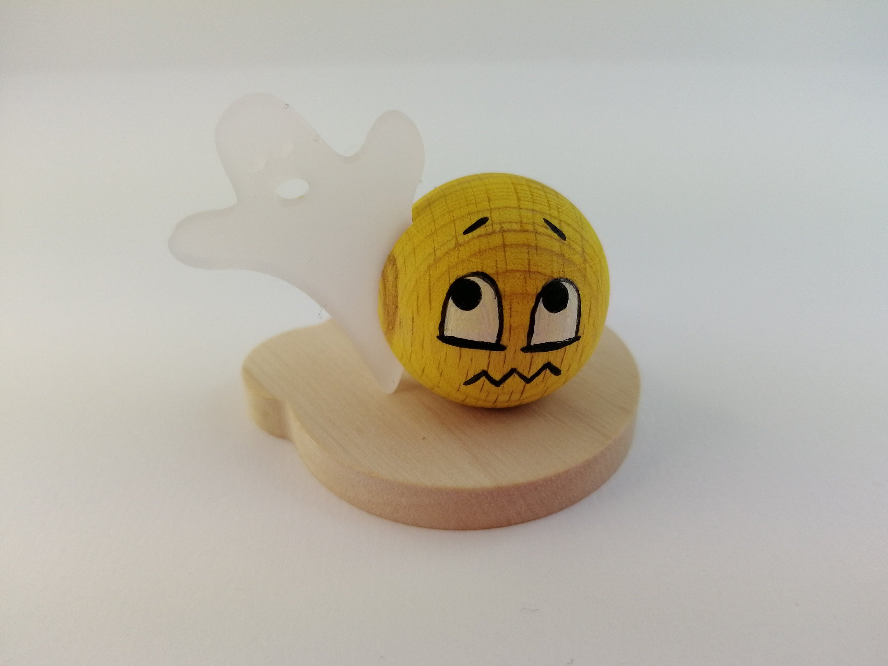 Miniatur Figur Holz "Smilinka" Spuk Sammelfigur